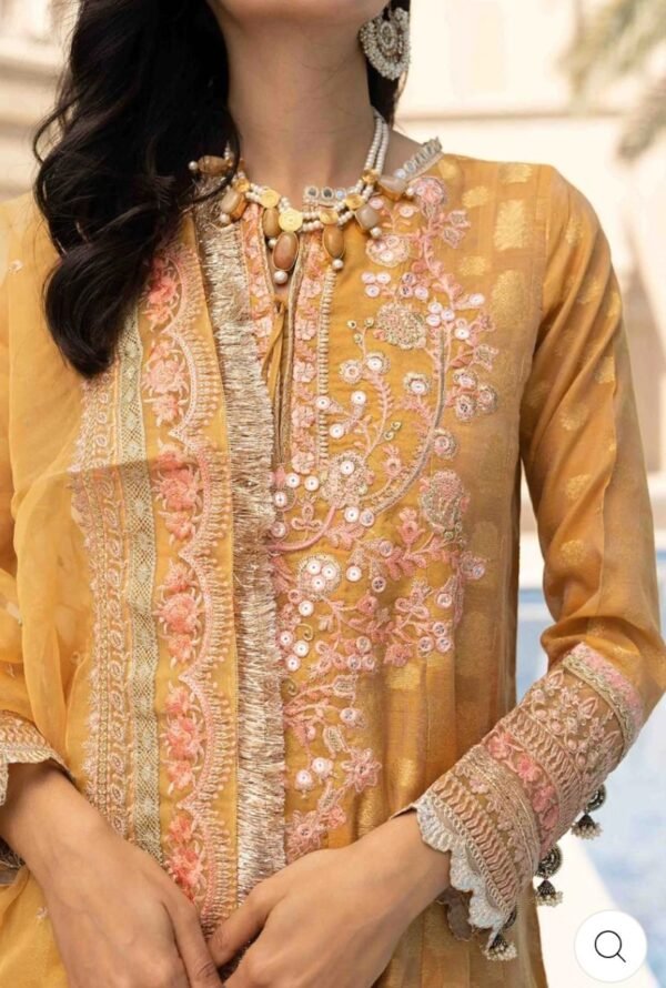 Sobia Nazir Stitched DESIGN 15B LUXURY LAWN - Image 3