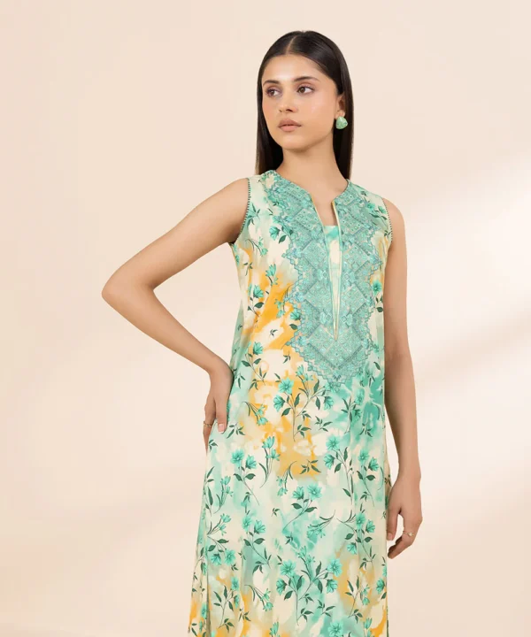 Sapphire Stitched 2 Piece - Embroidered Linen Suit - Image 4