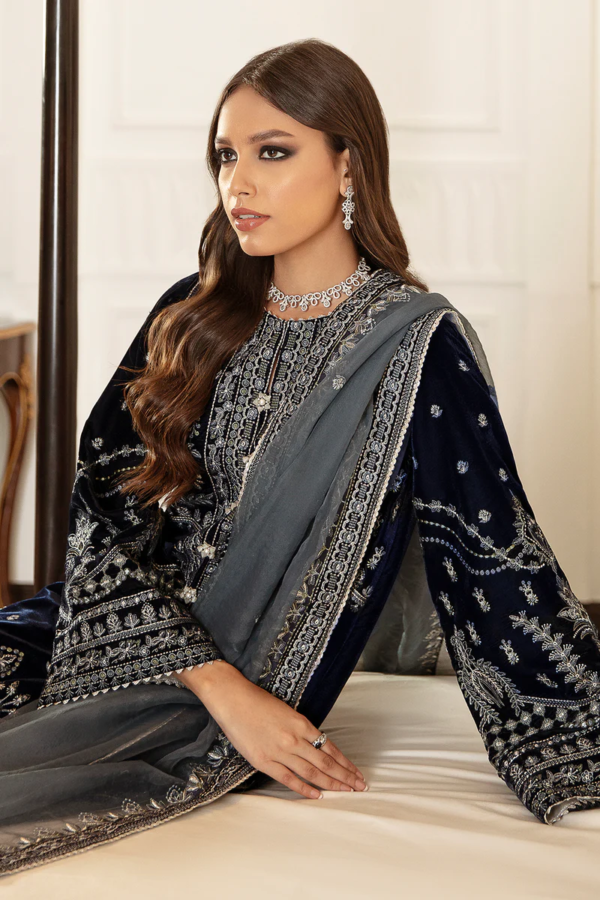 BAROQUE EMBROIDERED VELVET UF 41 - Image 3