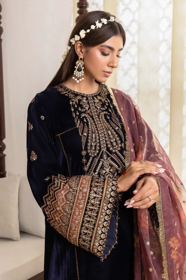 BAROQUE EMBROIDERED VELVET UF-424 - Image 2