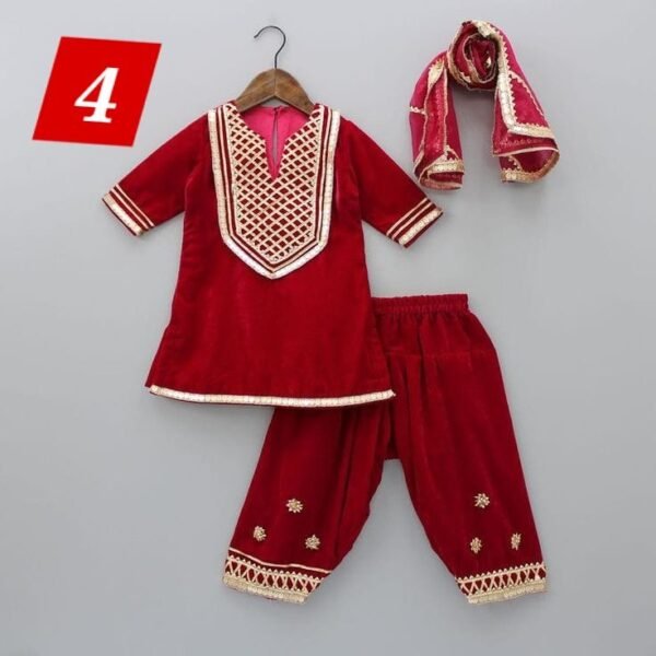 Mommy &Me 3PC Bareeza Lawn Gota Dresses. - Image 5