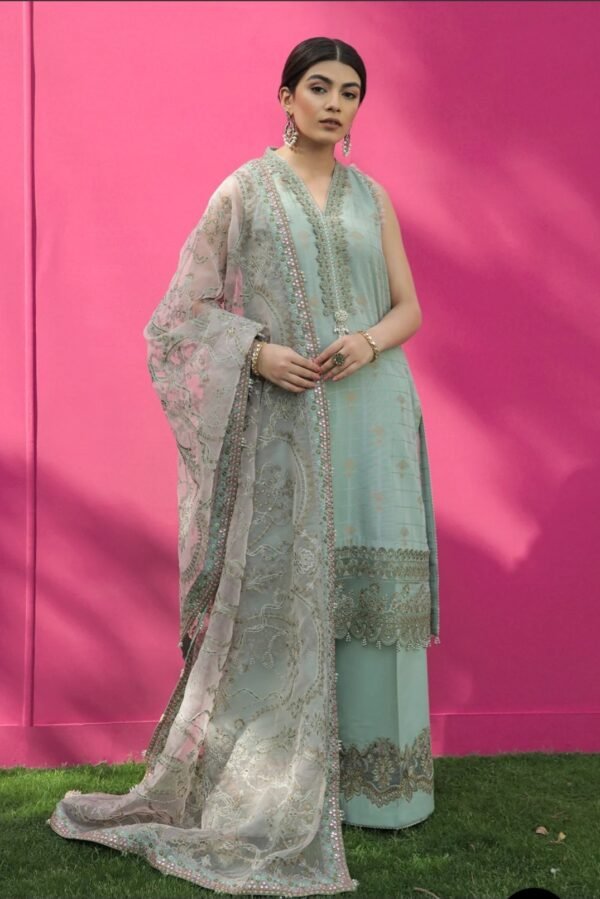 Baroque 3PC Stitched EMBROIDERED JACQUARD LAWN UF-216