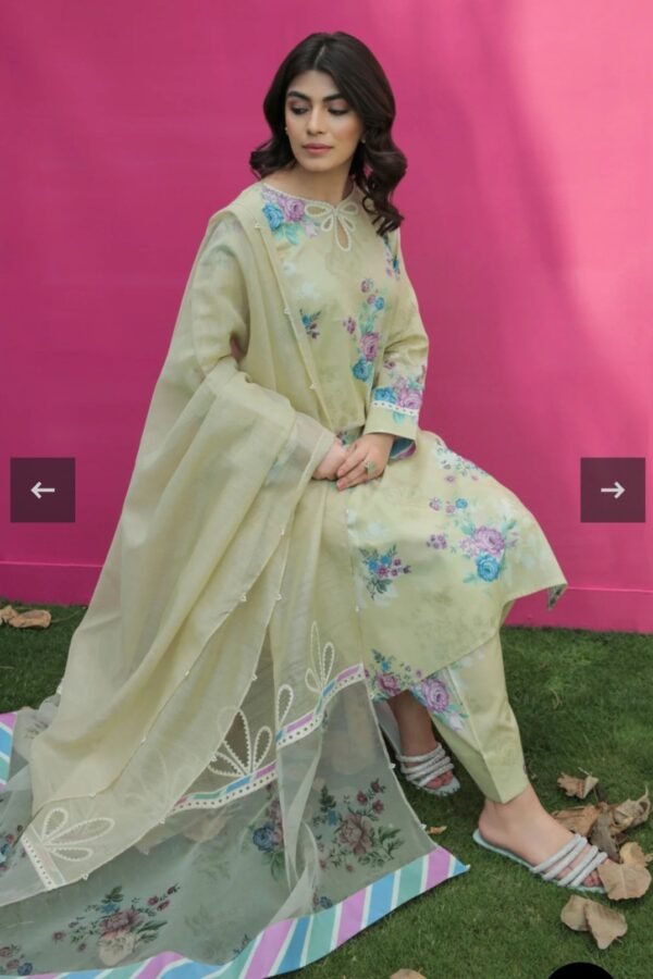 BAROQUE 3PC STITCHED EMBROIDERED LAWN UF-209 - Image 3