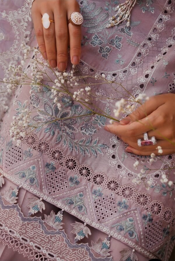 BAROQUE 3PC STITCHED EMBROIDERED JACQUARD LAWN SL10-D01 - Image 2
