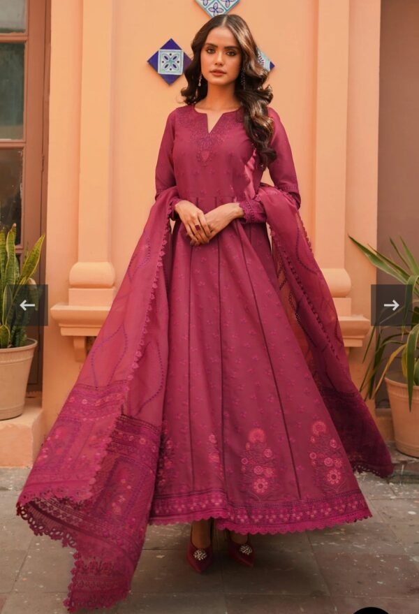 BAROQUE 3PC STITCHED EMBROIDERED JACQUARD LAWN - Image 3