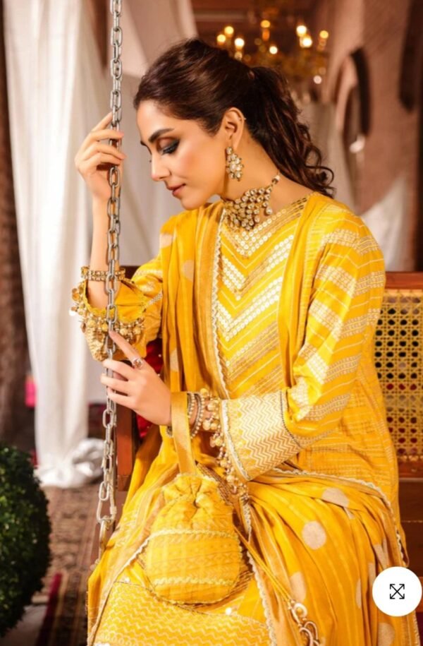 Alkaramstudio Stitched 3 Pc Embroidered One Way Slub Suit With Tarkashi Zari Lawn Dupatta - Image 2