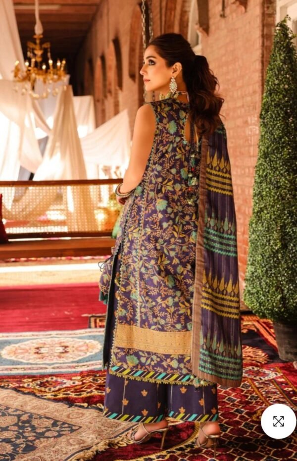 Alkaramstudio Stitched 3 Pc Embroidered One Way Slub Suit With Tarkashi Zari Lawn Dupatta - Image 3