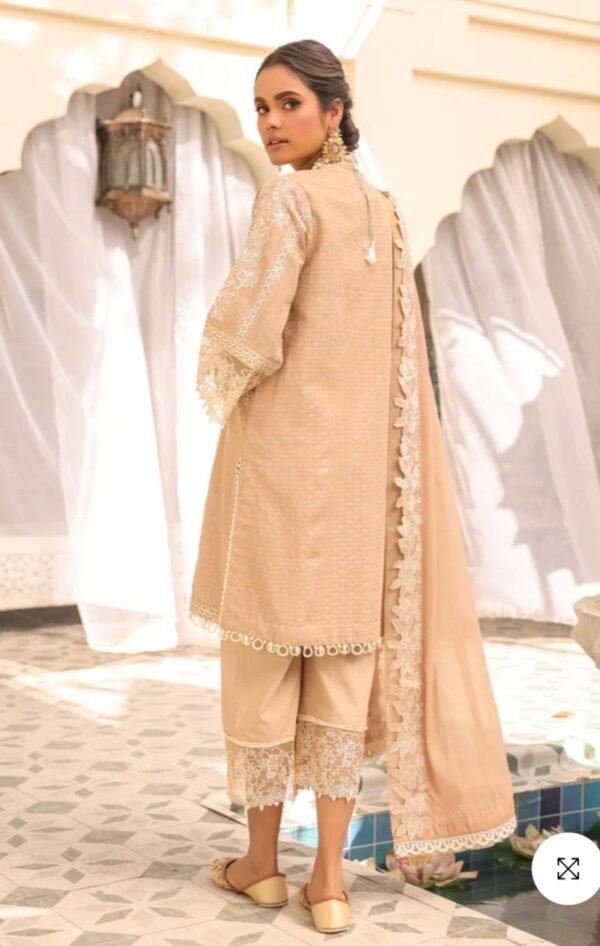 Alkaramstudio Stitched 3 Pc Embroidered Jacquard Suit With Poly Chiffon Dupatta - Image 3