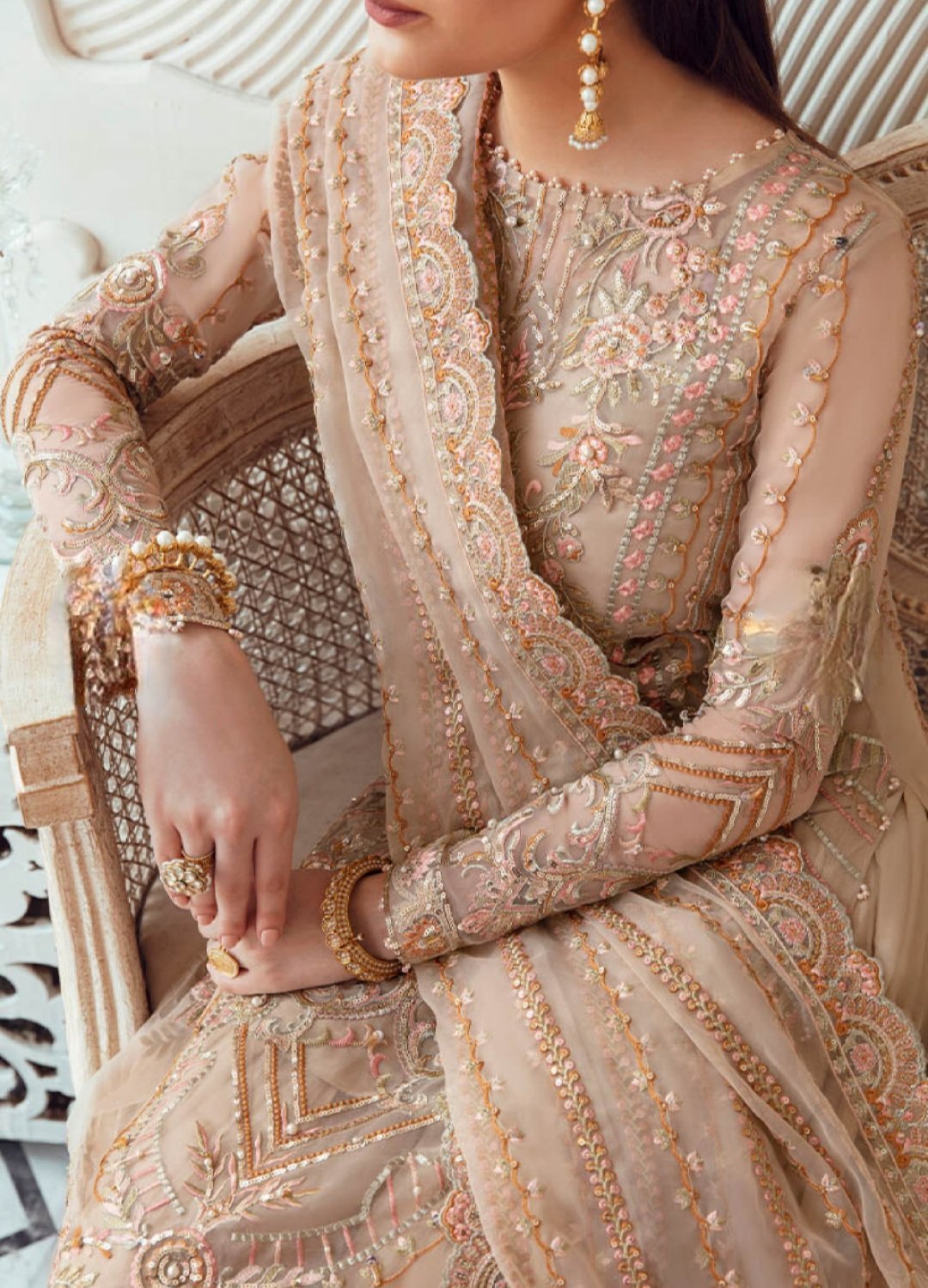 Kanwal Malik 3PC Stitched Ayra - Image 3