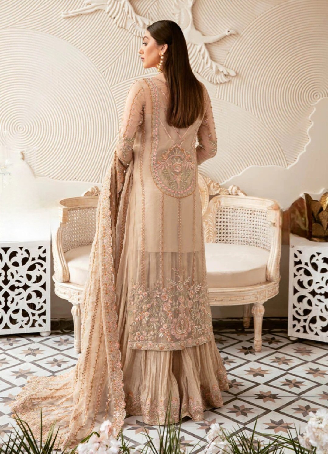 Kanwal Malik 3PC Stitched Ayra - Image 4