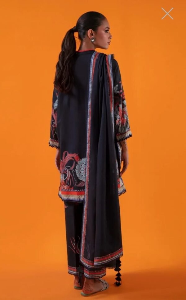 Sana Safinaz 3PC Stitched Mahay Collection H231-006A-AG - Image 3