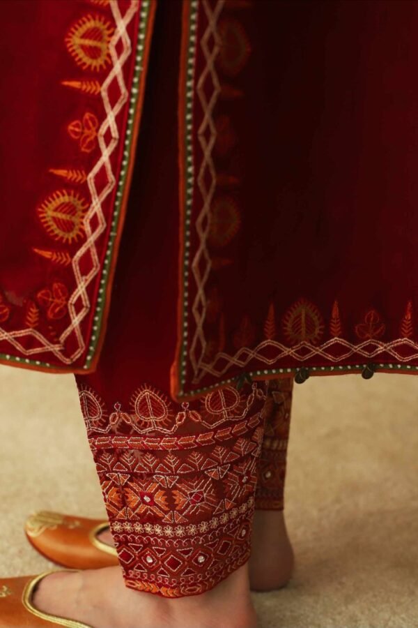 Zara Shahjahan 3PC Stitched D23-8A - Image 3