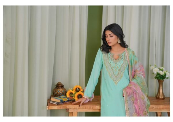 Azal Makhmal Mint Green - Image 3