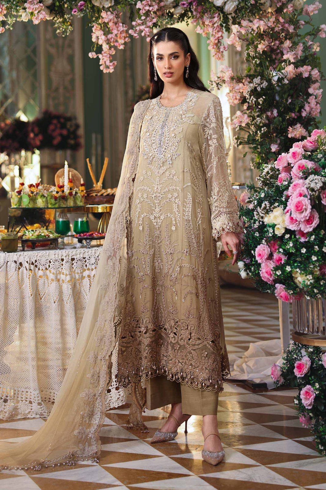 107 IVORY BIEGE